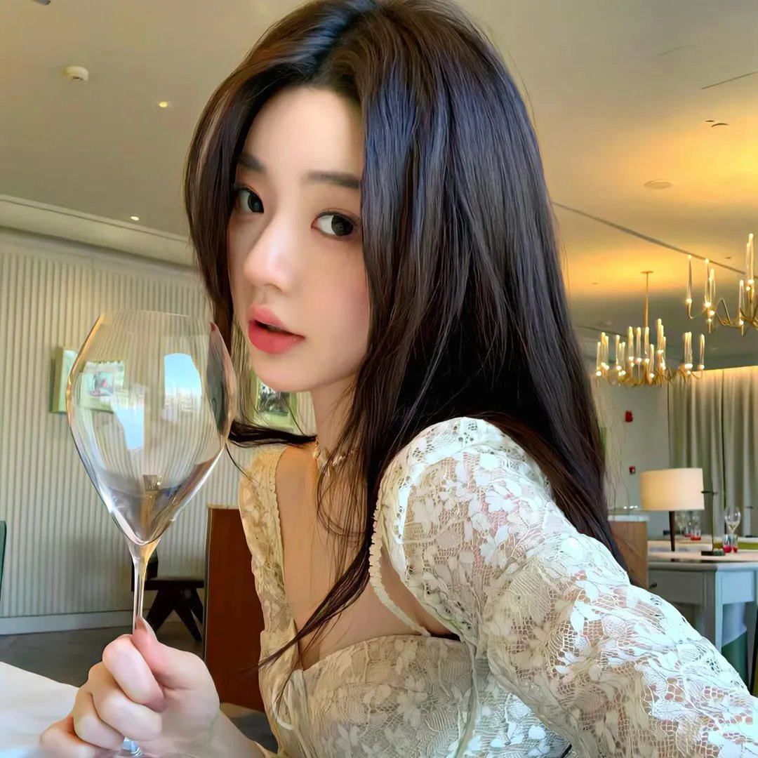 然后我们跳了舞